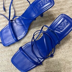 Zara Women's Vibrant Blue Heeled Strappy Sandals
